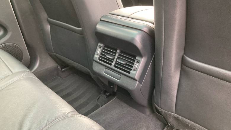 Land Rover Range Rover Evoque 1.5 P300e Evoque Edition 5dr Auto Hatchback